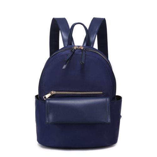 Mochila nylon com diversos bolsos