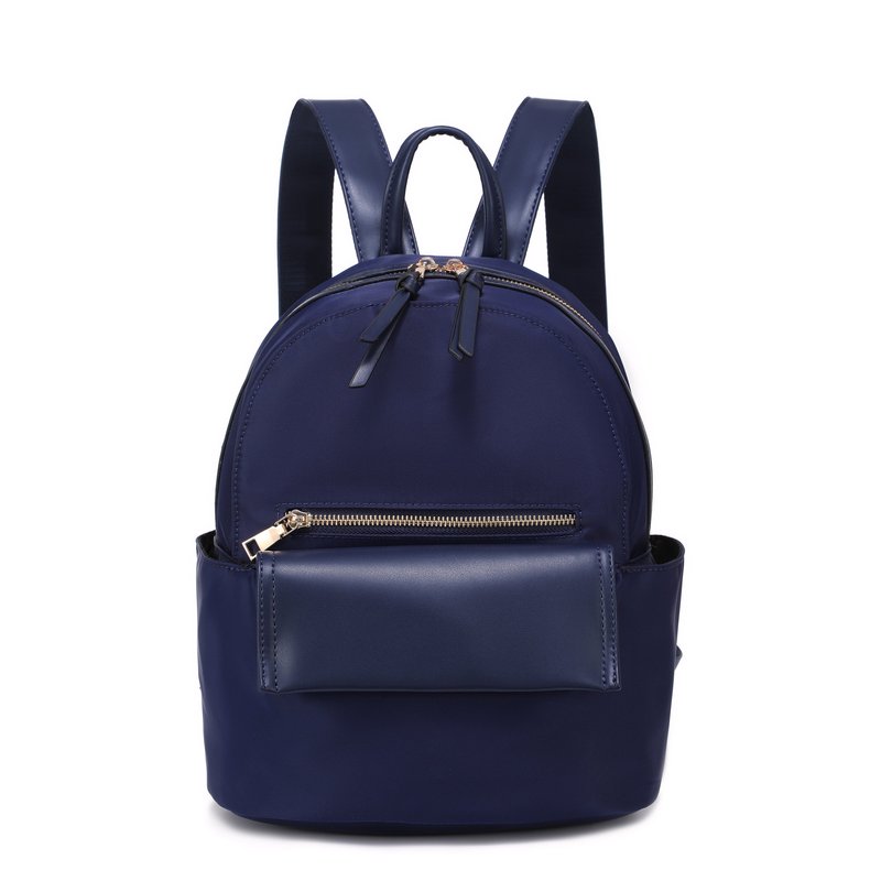 Mochila nylon com diversos bolsos