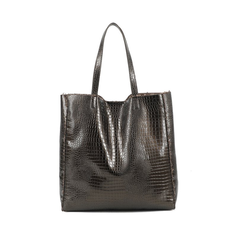 Mala Shopper em verniz