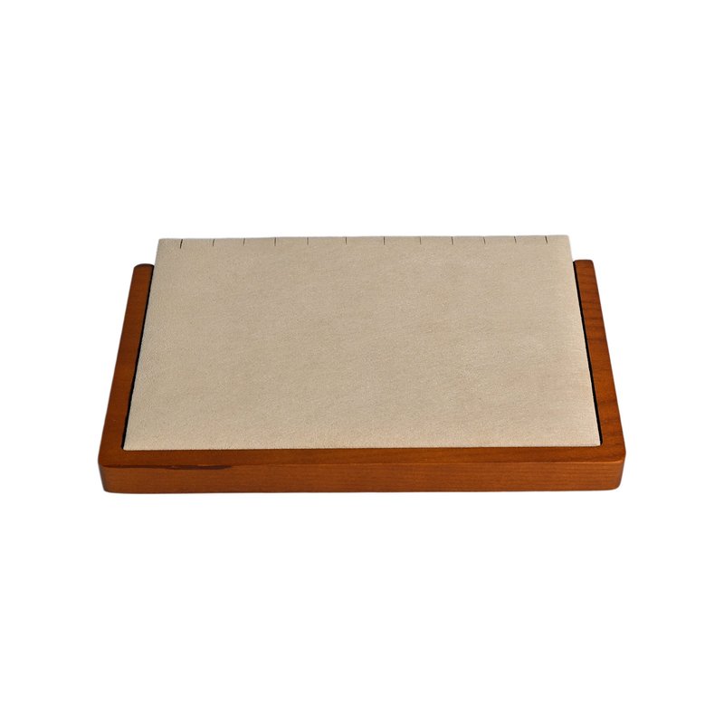 Expositor de colares beige