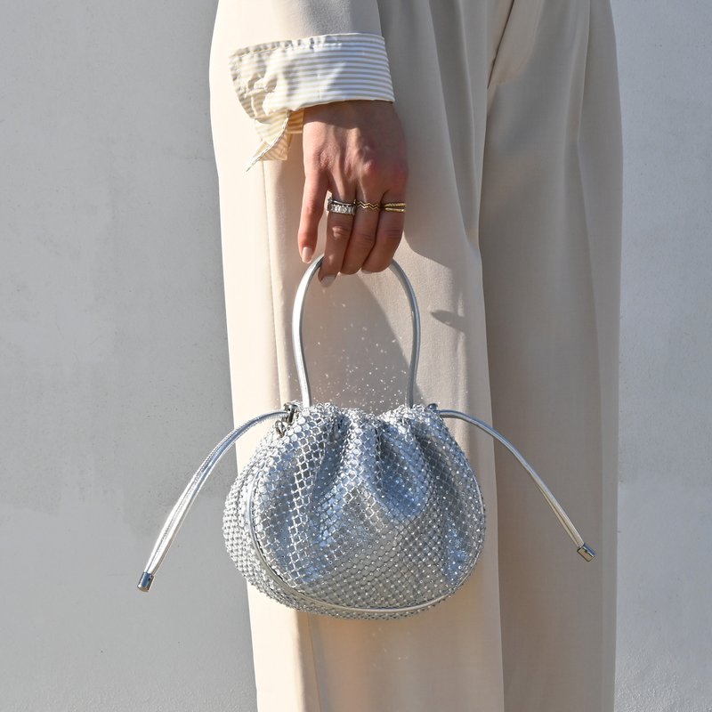 Pochette de senhora com pega