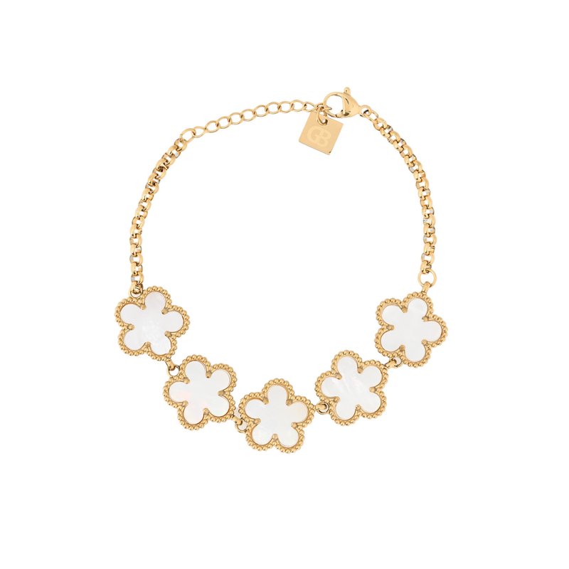 Pulseira em aço com cinco trevos brancos