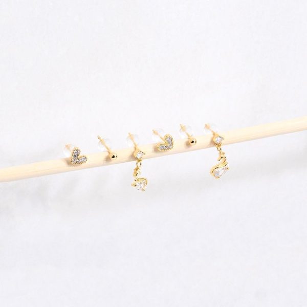Conjunto brincos banho ouro cisne