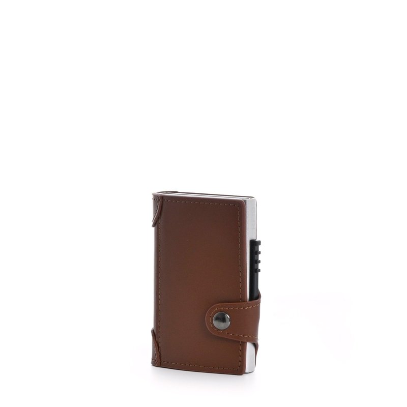 Porta cartões em pele com detalhes e fecho botão