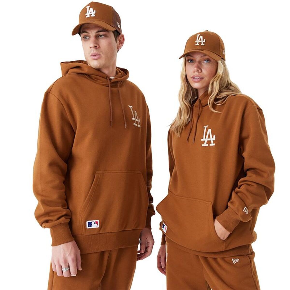 Polar com Capuz Homem New Era League Essentials Ocre